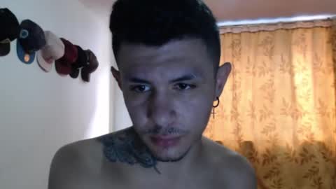 damiansexyboy69 online show from 11/11/25, 04:51