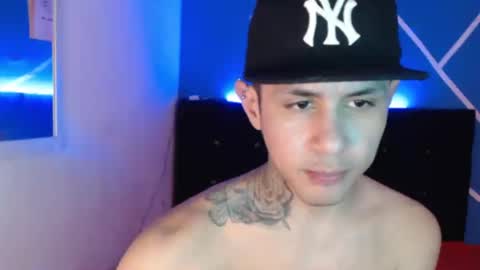 damiansexyboy69 online show from 11/20/25, 03:23