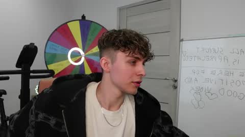 DAMIEN DALLAS online show from 06/04/26, 02:23