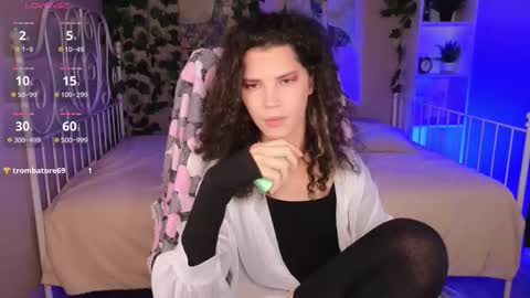 Dami online show from 09/28/25, 08:25