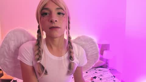 Damian online show from 11/02/25, 01:57