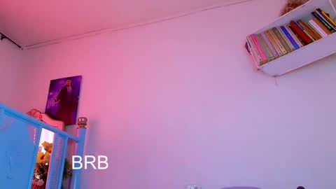 Snapshot of damn_milaa chatting on 11/06/25, 06:53 damn_milaa online show from 11/06/25, 06:53