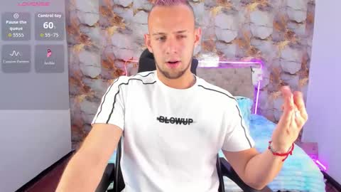 Snapshot of damon_baker0 chatting on 03/03/26, 02:23 Damon bakert online show from 03/03/26, 02:23