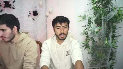 damon_frost online show from 10/17/25, 07:05