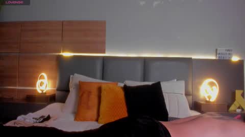 D A M O N online show from 12/14/25, 10:09