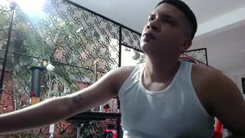 damyan_2003 online show from 12/30/24, 09:50