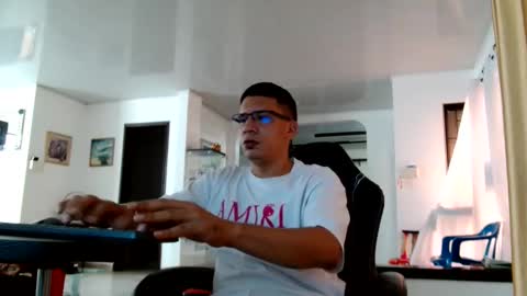 damyan_2003 online show from 05/28/26, 02:03
