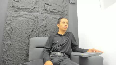 Snapshot of dan_bakerr chatting on 04/22/26, 05:54 dan_bakerr online show from 04/22/26, 05:54