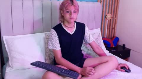 D A N online show from 03/25/26, 03:18