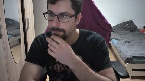 King Dan online show from 09/15/25, 06:52