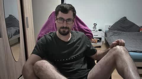 King Dan online show from 09/18/25, 06:54