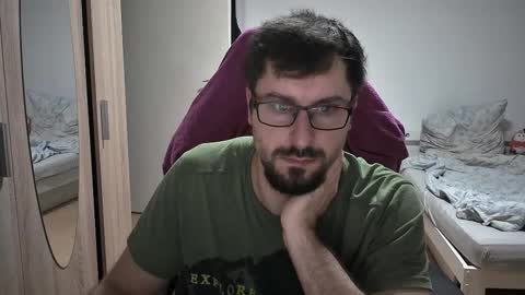 King Dan online show from 09/26/25, 07:40