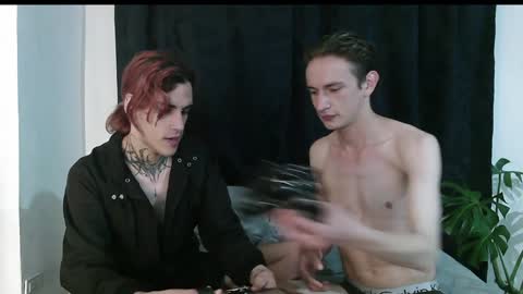 Dan and Noah online show from 12/25/24, 05:37