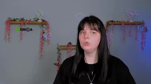 dana_cute1_ online show from 05/12/26, 08:44