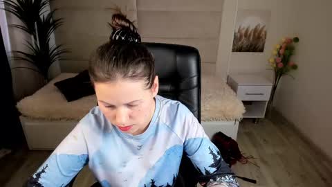 Dana Dom online show from 02/24/25, 10:15