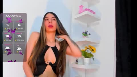 Snapshot of dana_montana_ chatting on 03/27/26, 08:26 Dannita online show from 03/27/26, 08:26