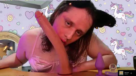 Snapshot of danaalane11 chatting on 11/14/25, 09:41 throatblaster 9000 online show from 11/14/25, 09:41