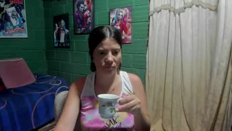 Snapshot of danaarey chatting on 07/05/26, 11:39 Danaa Rey online show from 07/05/26, 11:39