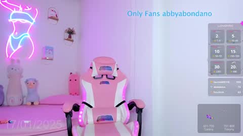 Snapshot of danafinet chatting on 01/17/25, 10:11 A B B Y online show from 01/17/25, 10:11