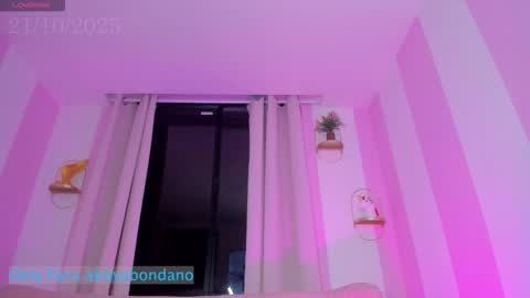 Snapshot of danafinet chatting on 10/22/25, 03:07 A B B Y online show from 10/22/25, 03:07