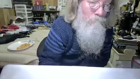 Snapshot of danagm chatting on 12/06/24, 03:52 Dana online show from 12/06/24, 03:52