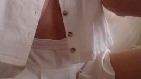 Daniella online show from 11/26/25, 10:27