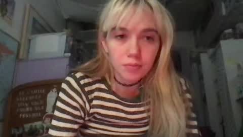 Snapshot of danceissexisbeauty2 chatting on 11/18/25, 06:40 Your submissive patient online show from 11/18/25, 06:40