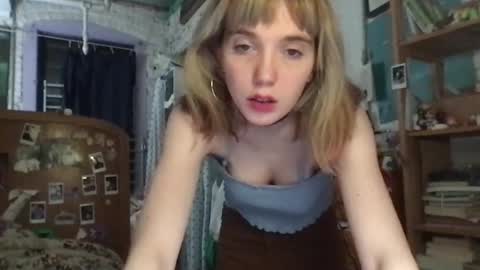 Snapshot of danceissexisbeauty2 chatting on 02/07/26, 01:31 Your submissive patient online show from 02/07/26, 01:31