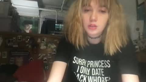 Snapshot of danceissexisbeauty2 chatting on 03/27/26, 11:48 Your submissive patient online show from 03/27/26, 11:48