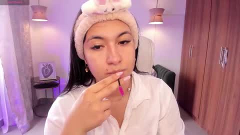 Dandara   online show from 10/03/25, 07:11