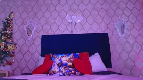 Snapshot of dandarkie chatting on 12/03/24, 06:38 Dan online show from 12/03/24, 06:38