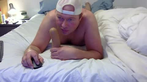 Snapshot of dandyhandys chatting on 12/19/24, 07:07 Andy online show from 12/19/24, 07:07