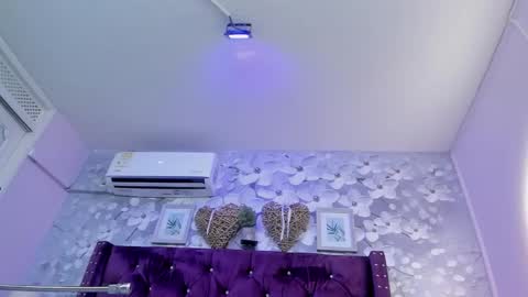 Daniela online show from 02/08/26, 11:46