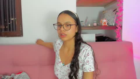 Snapshot of danessacronin chatting on 03/06/26, 11:56 Danesa online show from 03/06/26, 11:56