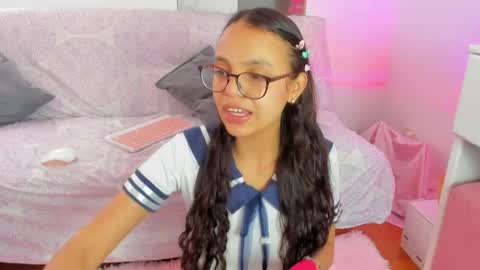 Snapshot of danessacronin chatting on 03/30/26, 09:27 Danesa online show from 03/30/26, 09:27