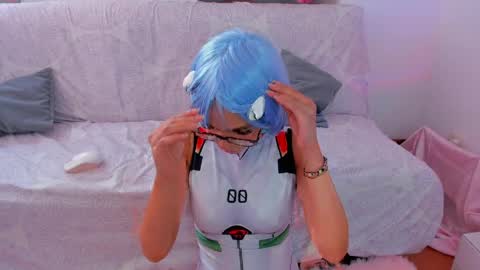 Snapshot of danessacronin chatting on 04/07/26, 09:15 Danesa online show from 04/07/26, 09:15