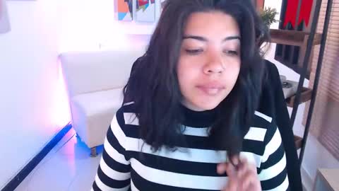 Snapshot of dangel_noir6 chatting on 02/24/26, 12:03 Veronica online show from 02/24/26, 12:03