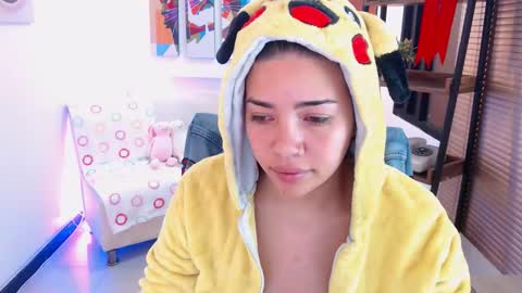 Snapshot of dangel_noir6 chatting on 03/28/26, 10:15 Veronica online show from 03/28/26, 10:15