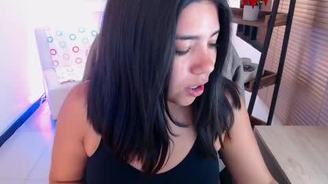 Snapshot of dangel_noir6 chatting on 04/07/26, 12:05 Veronica online show from 04/07/26, 12:05