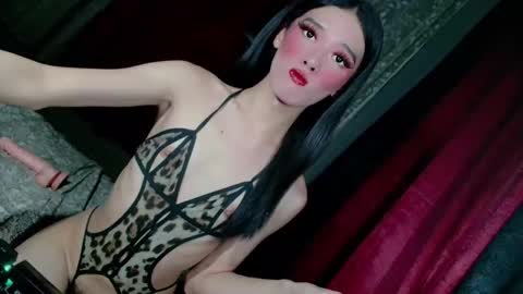 Snapshot of dangerouscock69_nica chatting on 09/12/25, 11:10 Nica online show from 09/12/25, 11:10