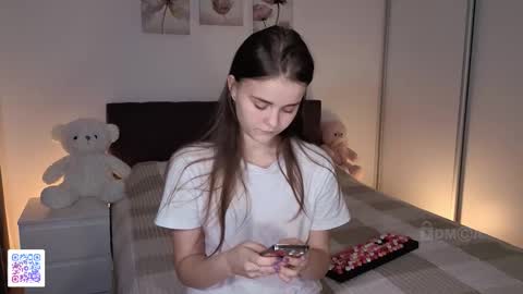 Eva online show from 10/12/25, 08:52