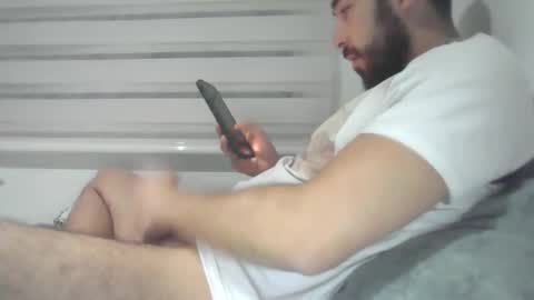 dani3l9905 online show from 09/29/25, 01:22