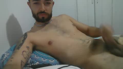 Snapshot of dani3l9905 chatting on 02/28/26, 04:35 dani3l9905 online show from 02/28/26, 04:35