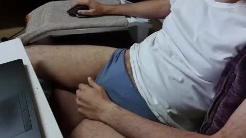 Snapshot of dani5o5 chatting on 12/09/24, 04:37 Danial online show from 12/09/24, 04:37