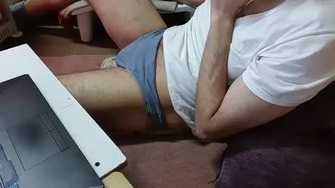 Snapshot of dani5o5 chatting on 01/12/25, 07:53 Danial online show from 01/12/25, 07:53