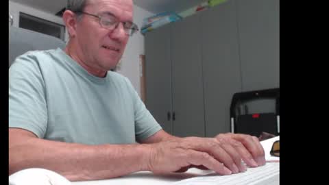 Snapshot of dani_alpina chatting on 07/07/26, 11:14 dani_alpina online show from 07/07/26, 11:14