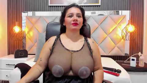 dani_boobs_milk online show from 12/20/25, 04:41