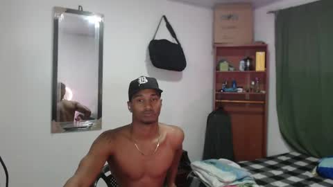 dani_brown19 online show from 05/14/26, 02:18