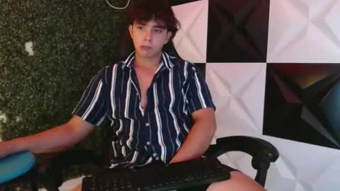 dani_cumboy online show from 02/15/25, 03:31