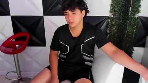 dani_cumboy online show from 10/30/25, 02:29